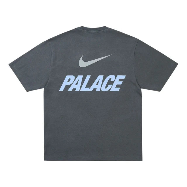 Camiseta Nike x Palace Font Swoosh T-Shirt Charcoal