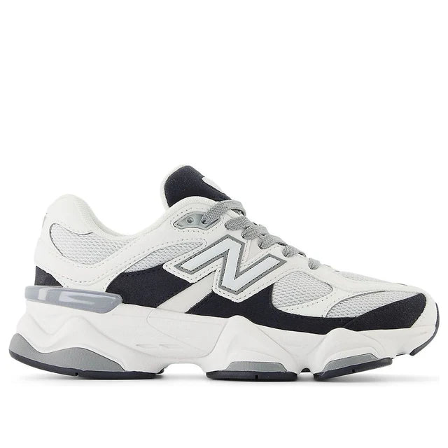 New Balance 9060 GS Reflection Black