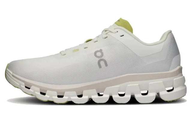On Running Cloudflow 4 'White Sand' (WMNS)