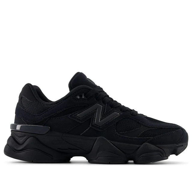 New Balance 9060 Triple Black