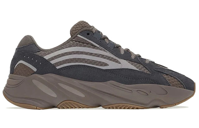Yeezy Boost 700 V2 Mauve