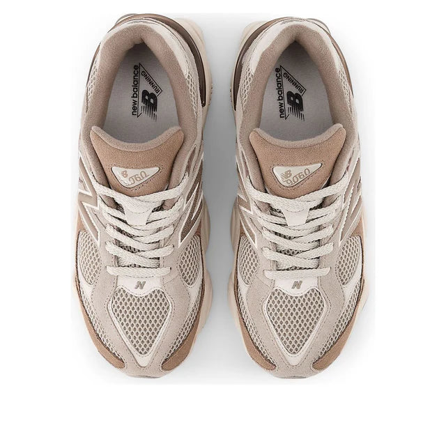 New Balance 9060 GS Beige
