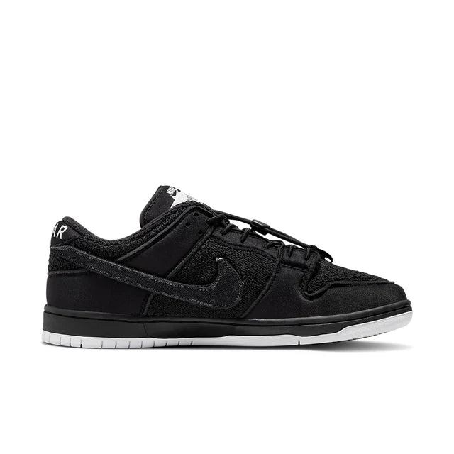 Nike x Gnarhunters SB Dunk Low 'Black'