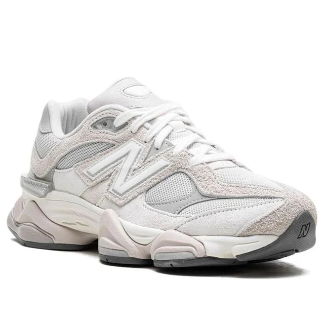 New Balance 9060 Grey