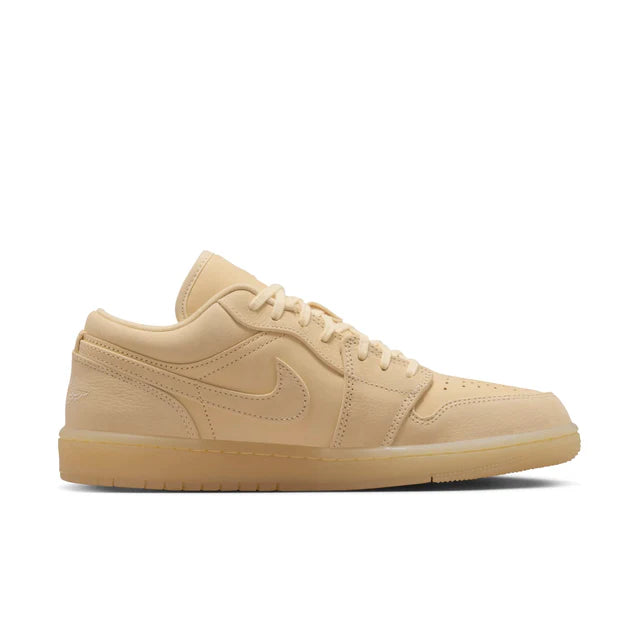 Air Jordan 1 Low SE 'Sand'