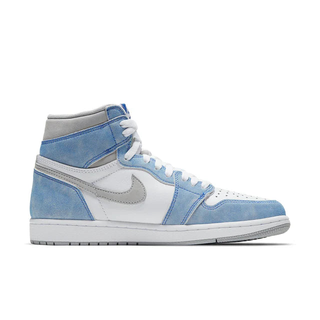 Air Jordan 1 High Hyper Royal