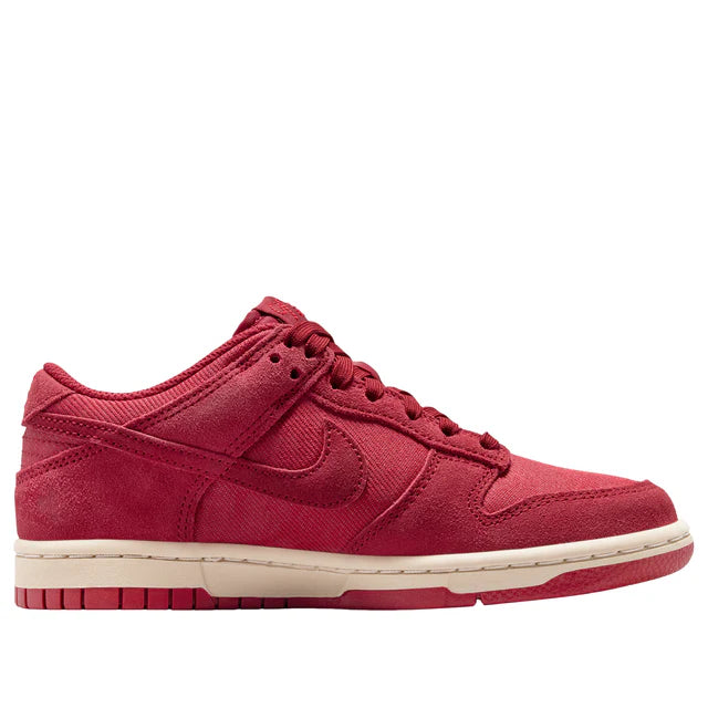 Nike Dunk Low SE 'Team Crimson'