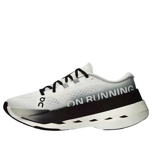 On Running Cloudboom Max 'White Black' (WMNS)