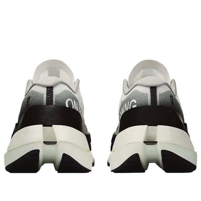 On Running Cloudboom Max 'White Black' (WMNS)