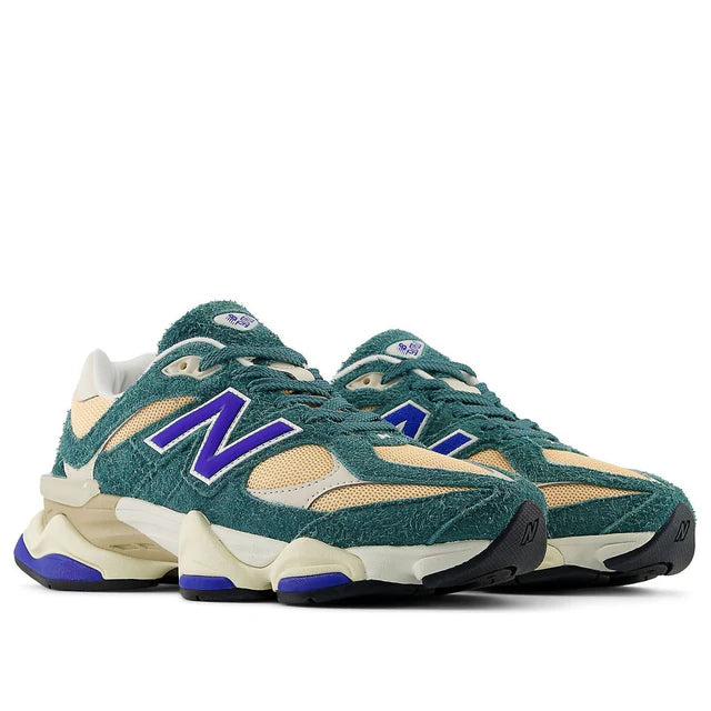 New Balance 9060 New Spruce Peach Blossom Team Royal