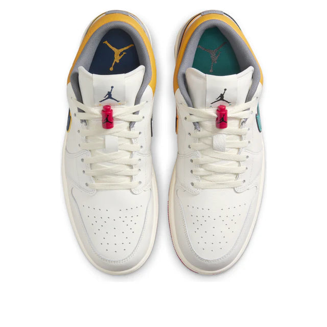 Air Jordan 1 Low Premium Lace Toggle