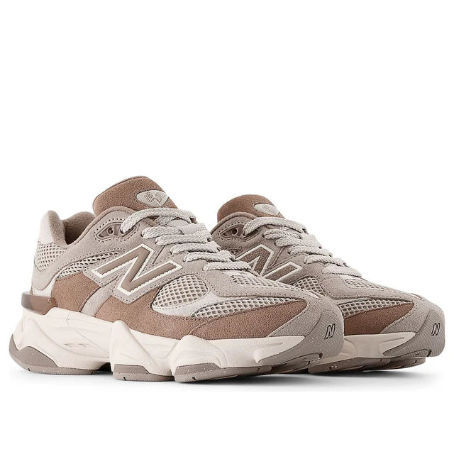 New Balance 9060 GS Beige