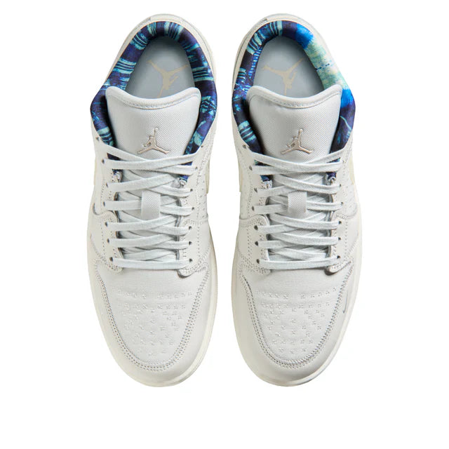 Air Jordan 1 Low SE Summit White