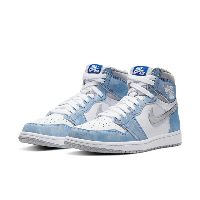 Air Jordan 1 High Hyper Royal
