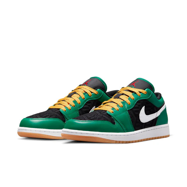 Air Jordan 1 Low SE Christmas