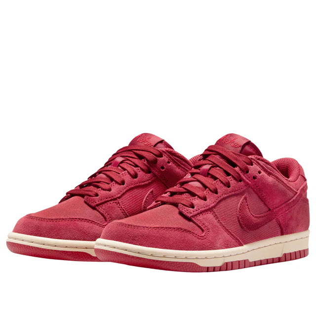 Nike Dunk Low SE 'Team Crimson'