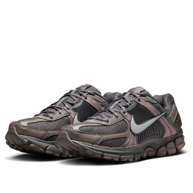 Nike Zoom Vomero 5 Cave Stone