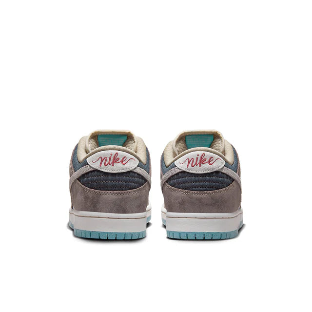Nike SB Dunk Low 'Big Money Savings'