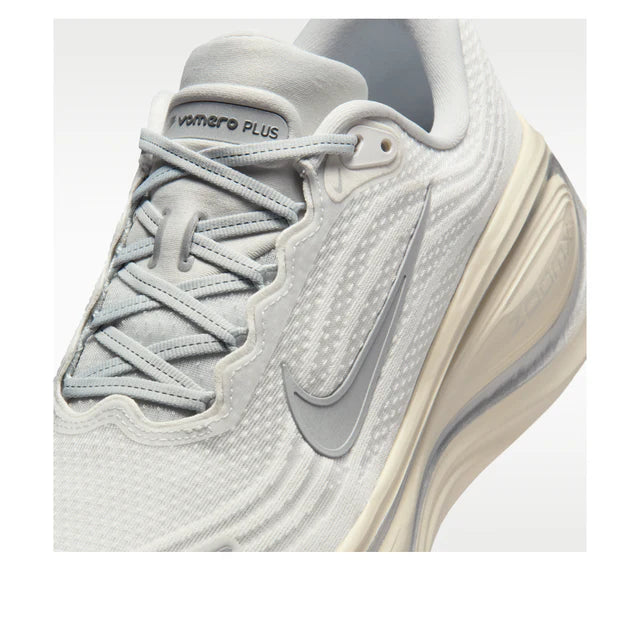 Nike Air Zoom Vomero Plus 'Running is Mental'