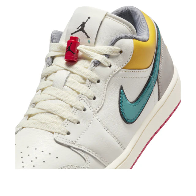 Air Jordan 1 Low Premium Lace Toggle