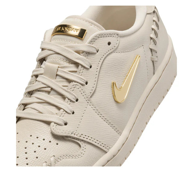 Air Jordan 1 Low Method of Make Legend Light Brown
