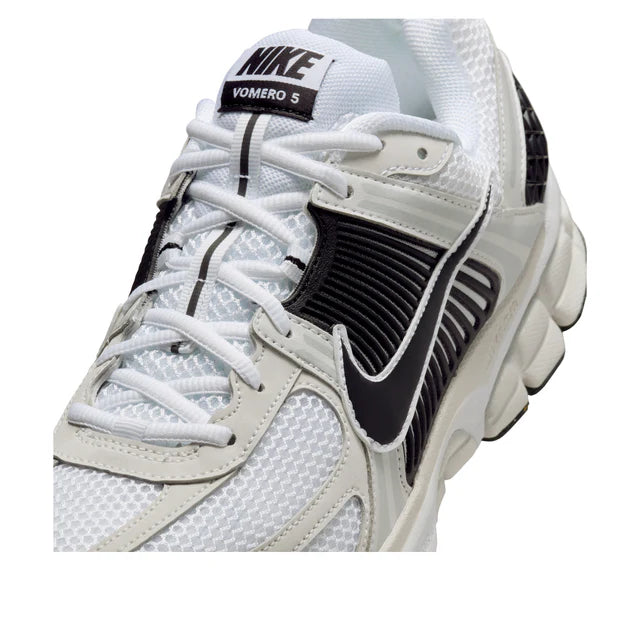 Nike Zoom Vomero 5 Panda