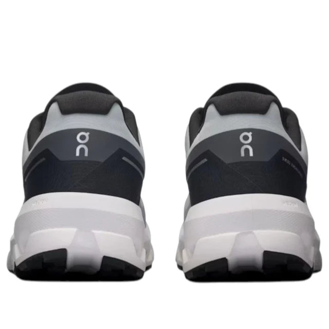 On RunningCloudvista 2 'Glacier Eclipse'(WMNS)