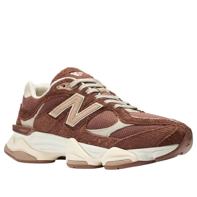 New Balance 9060 "Rich Oak" Marrom