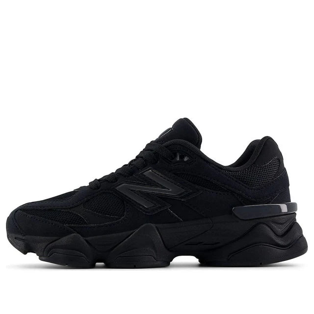 New Balance 9060 Triple Black