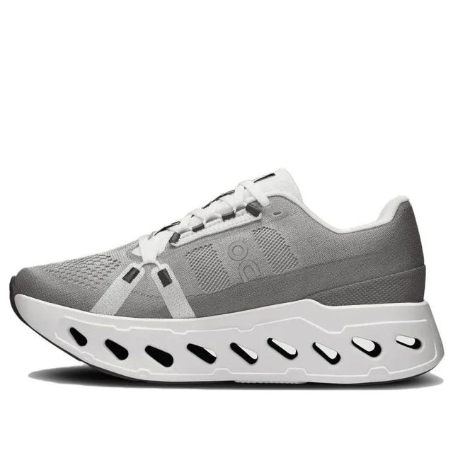 On Running Cloudeclipse 'Grey White' (WMNS)