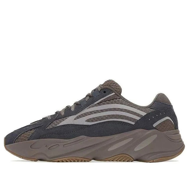 Yeezy Boost 700 V2 Mauve