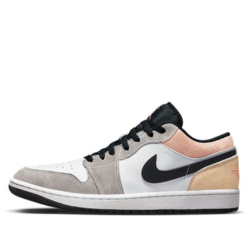 Air Jordan 1 Low SE Flight Club