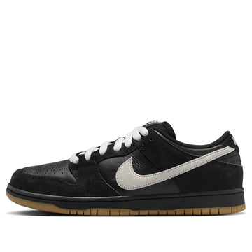 Nike SB Dunk Low Pro 'Black White Gum'